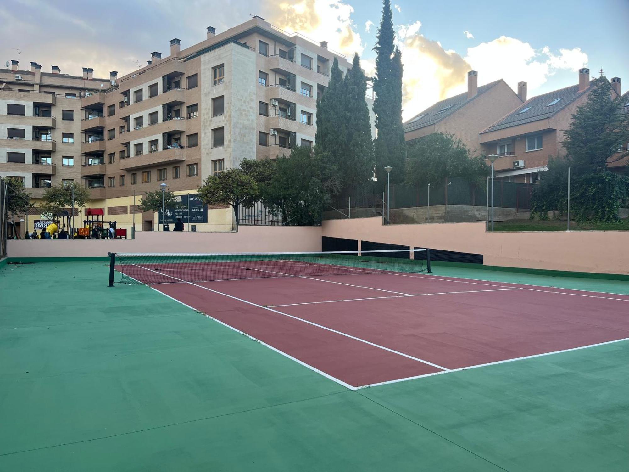 Villa Casa Con Piscina En El Centro Tudela Esterno foto