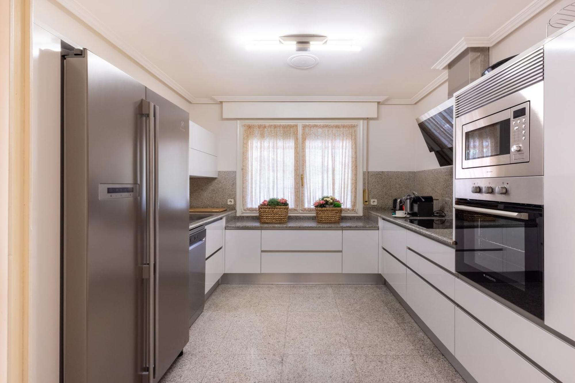 Villa Casa Con Piscina En El Centro Tudela Esterno foto